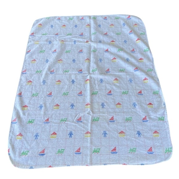 VTG Primary Color Grid Pattern Flannel Receiving Blanket Sailboat Bears Trains - Picture 3 of 7